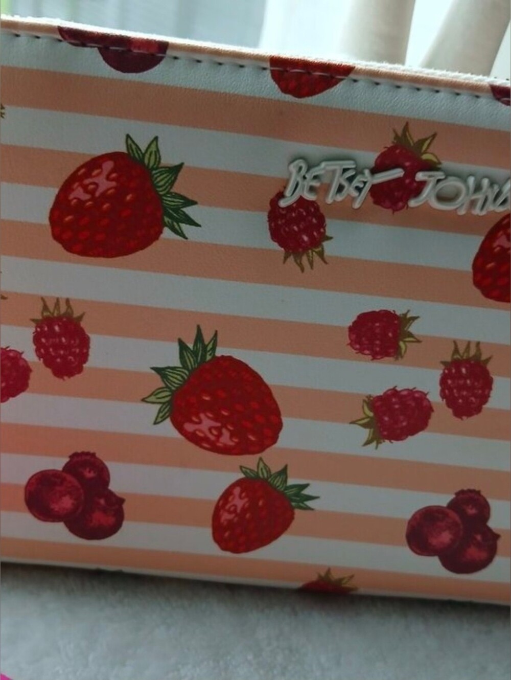 Betsey Johnson NWT Pink Strawberry Zip-Around Wallet MSRP$58 - Picture 2 of 11